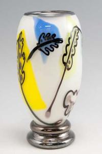 White Leaf Vase by 